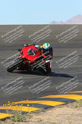 media/Mar-20-2023-Moto Forza (Mon) [[d0bbc59e78]]/1-A Group (Green)/Session 2 (Bowl)/